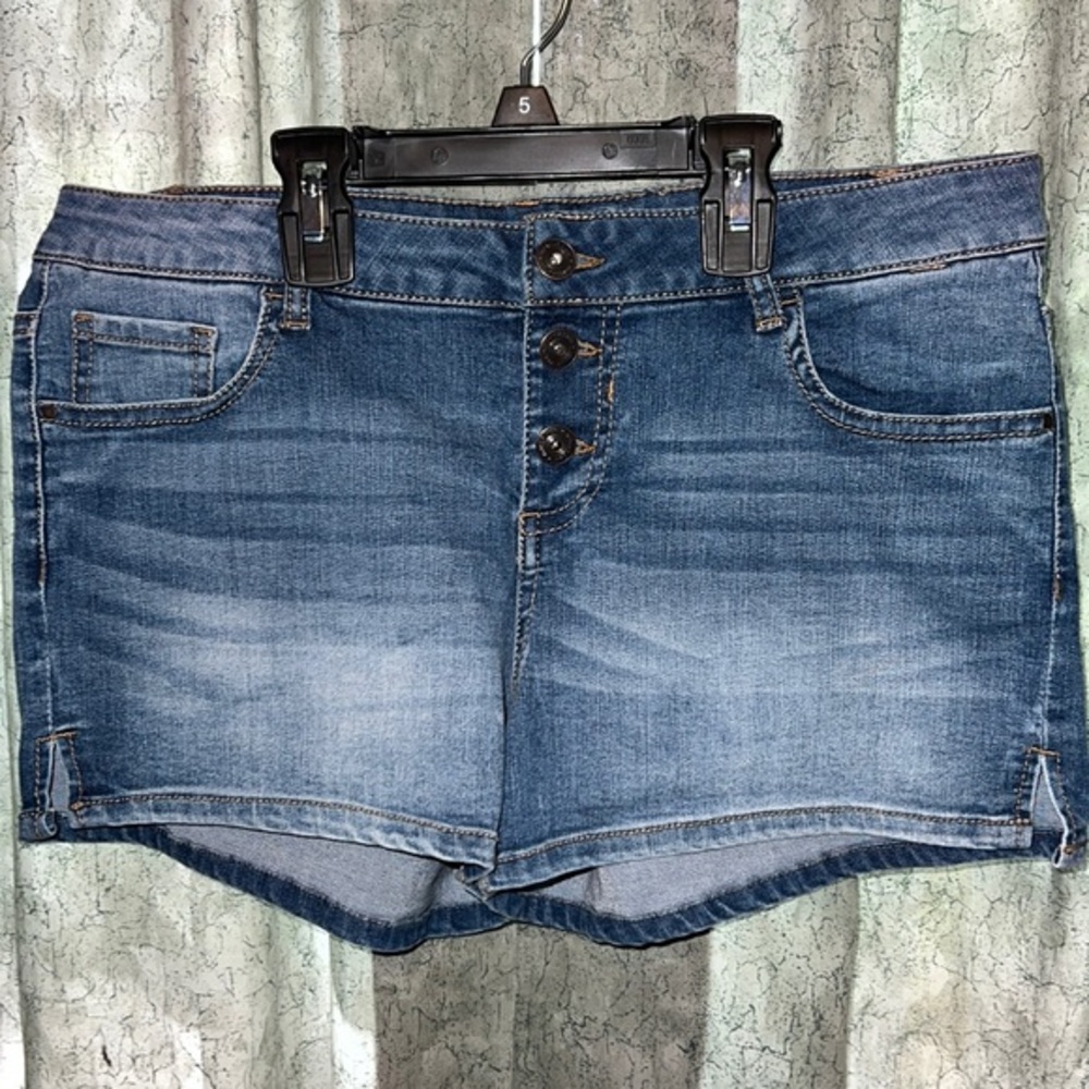 Vanilla Star denim shorts